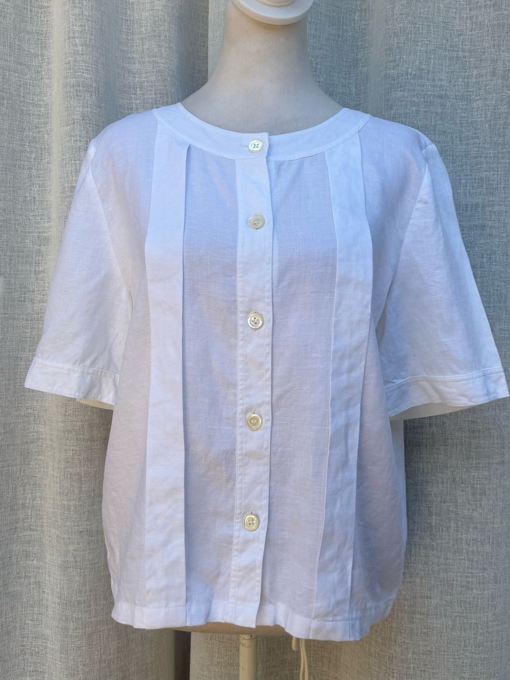 Valentino studio white linen short sleeve blouse